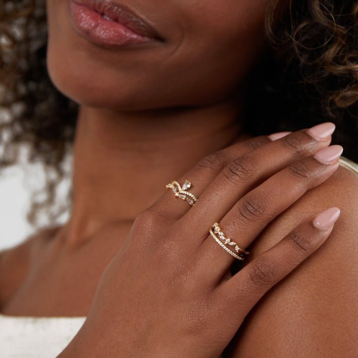 Aura - Elegantan Kristalni Prsten