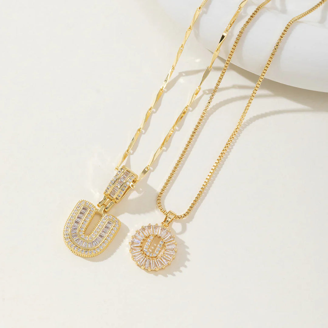 Ogrlica sa slovom Moisanit | Zlato