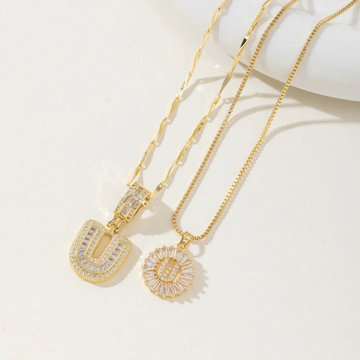 Ogrlica sa slovom Moisanit | Zlato