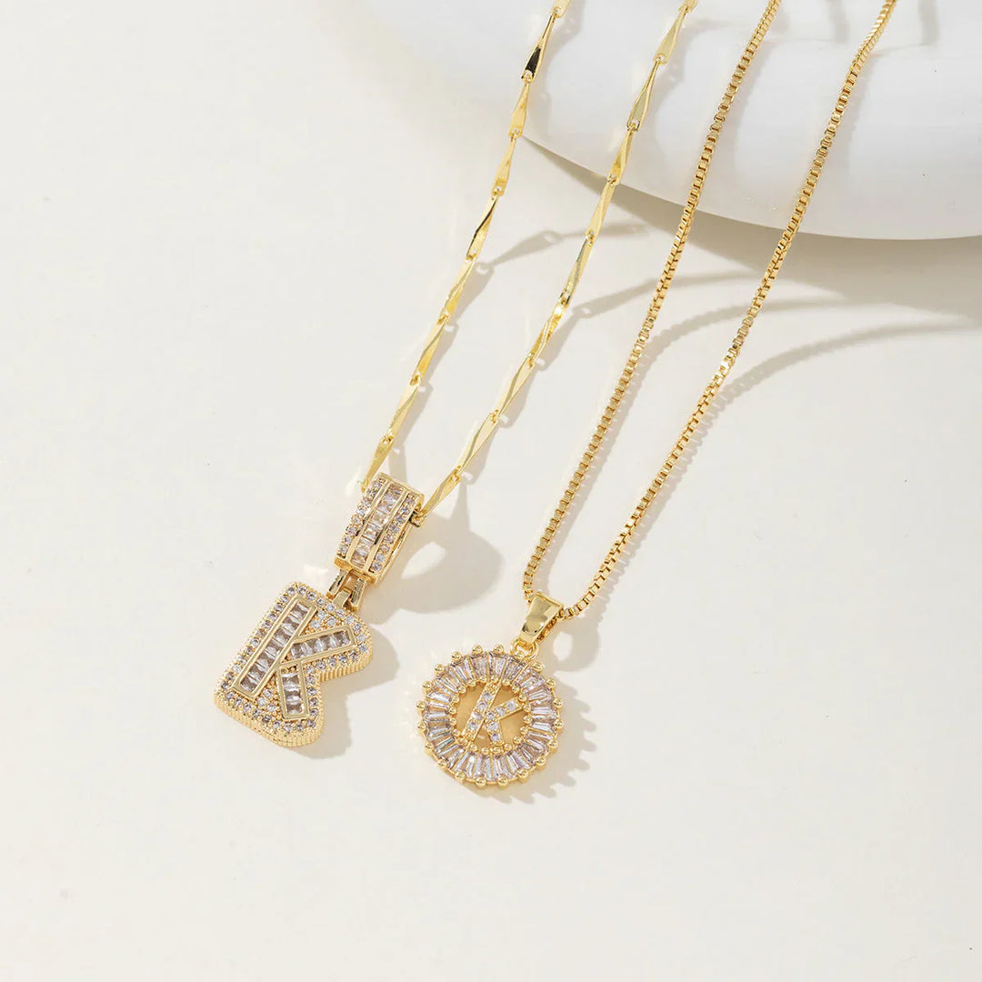 Ogrlica sa slovom Moisanit | Zlato