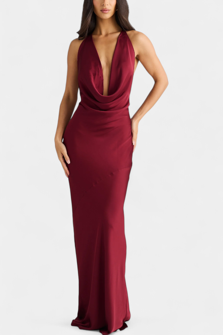 Nora Elegantna Haljina s Nabranim Detaljima